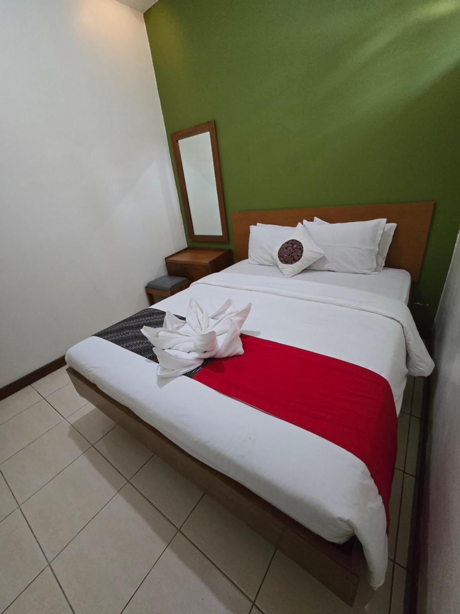Kusma Hotel Bandungan Semarang Exterior photo