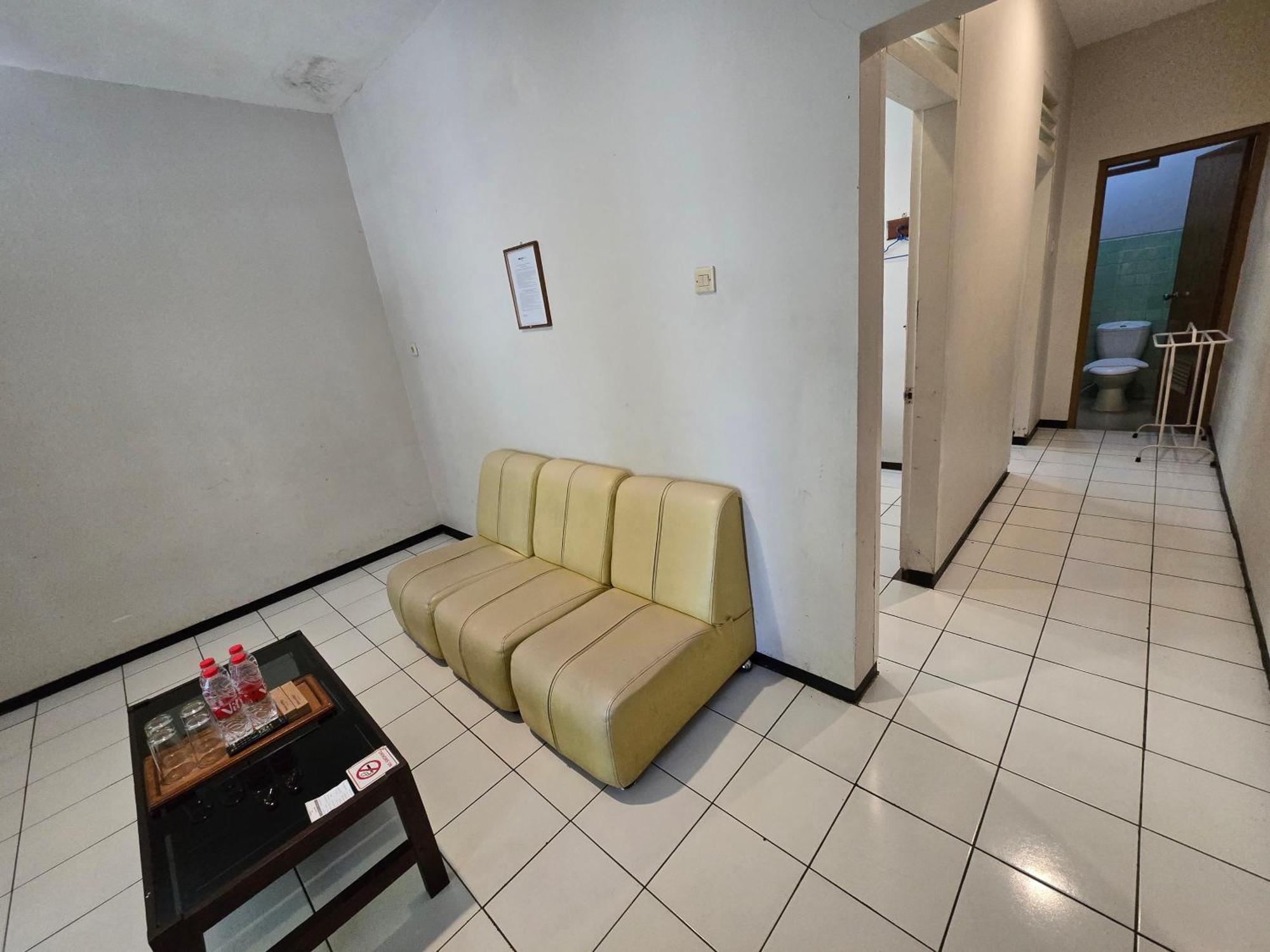 Kusma Hotel Bandungan Semarang Exterior photo